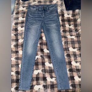 American Eagle skinny jeans